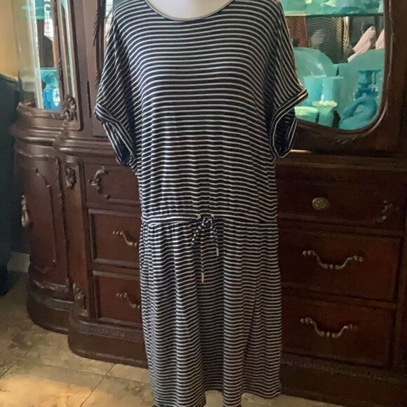 Hillary Radley Dress - Picture 11 of 16